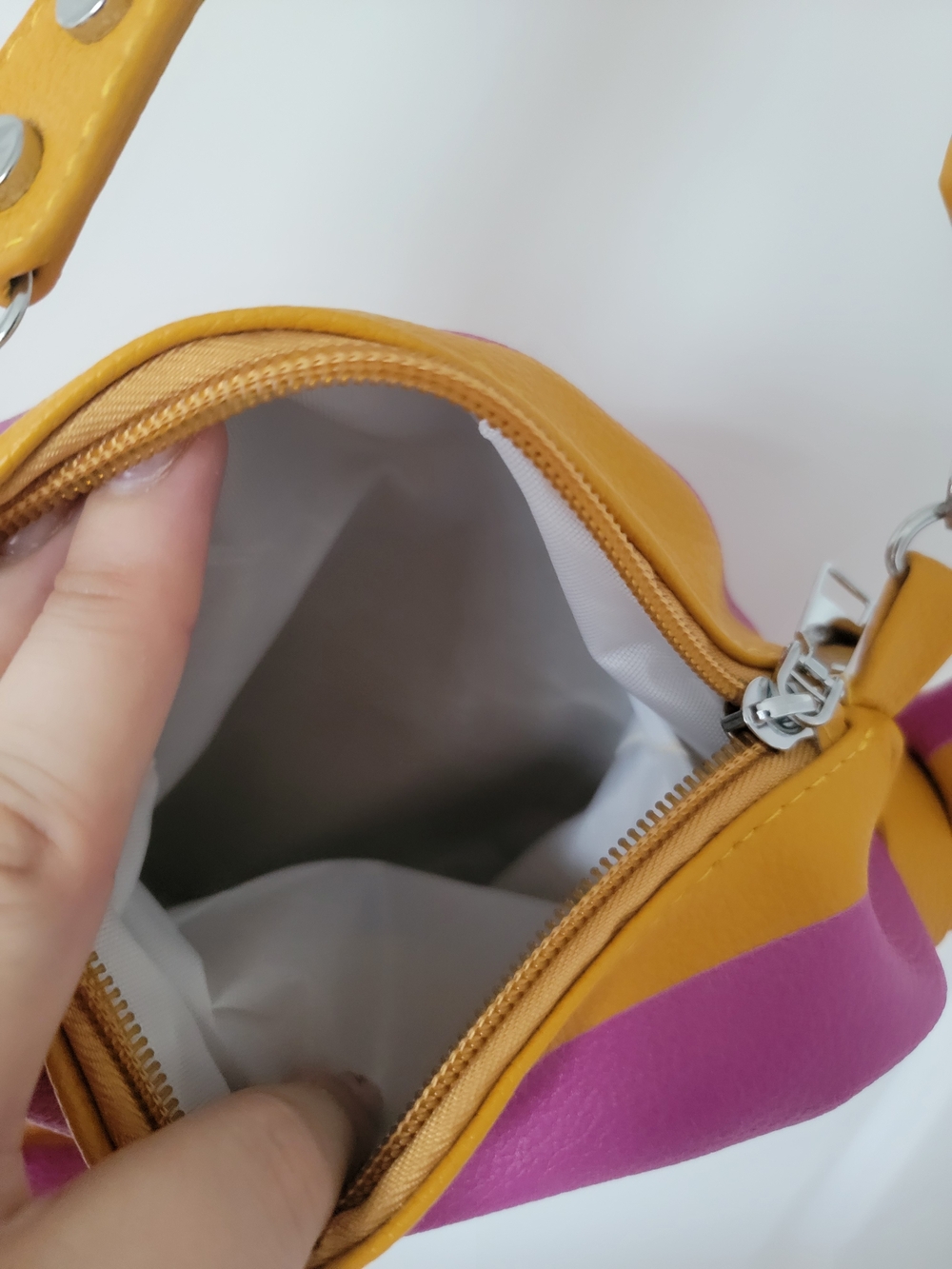Striped Faux Leather Bonbon Candy Shoulder Bag in Mustard and Magenta - Picture 3 of 3